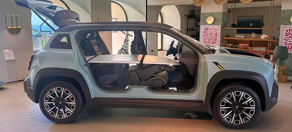 Renault 4 E-Tech elétrico