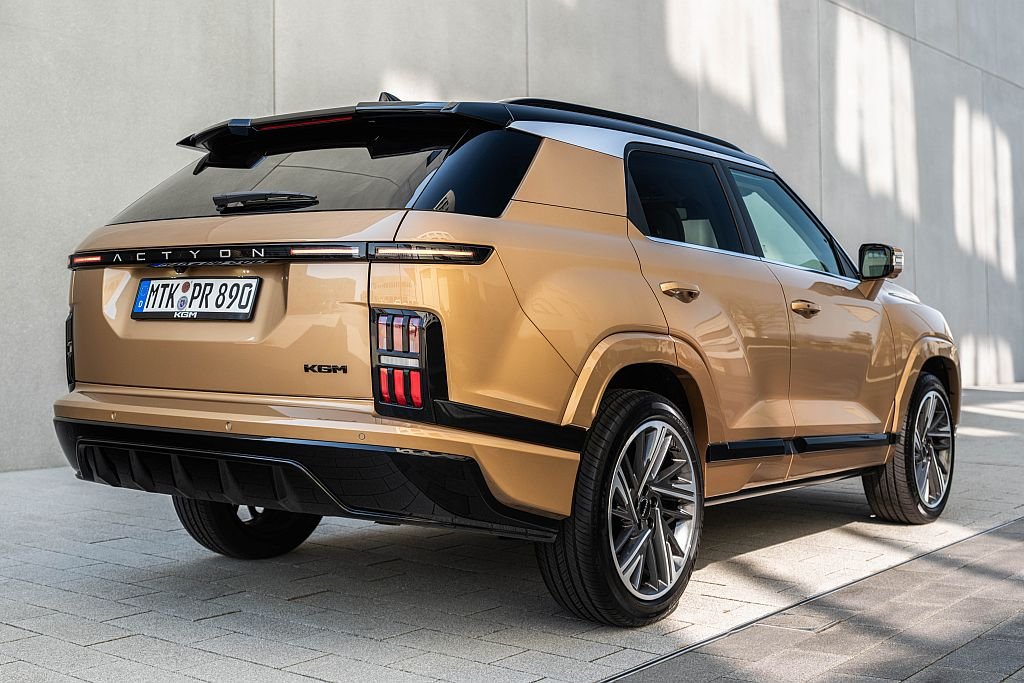 KGM Actyon