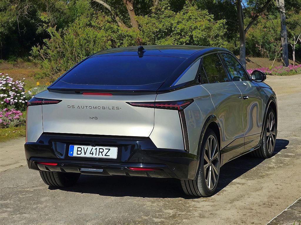 DS n8 Long Range 2025