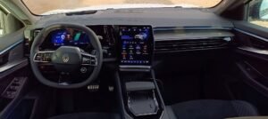 renault rafale PHEV tablier