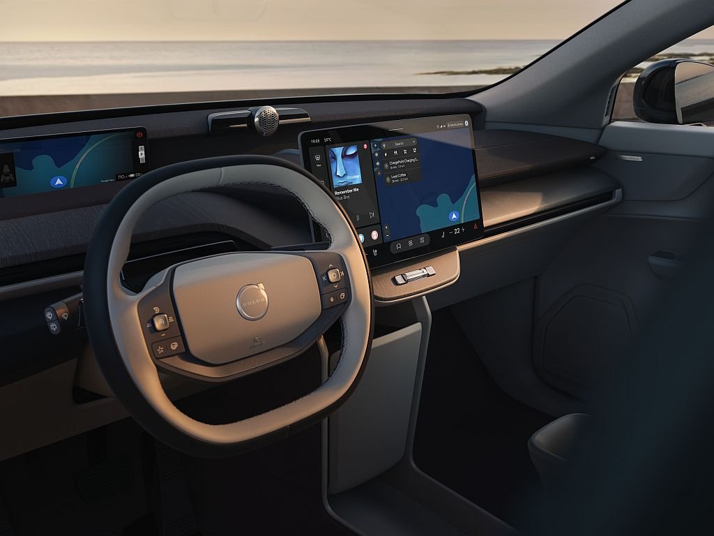 volvo EX60 interior