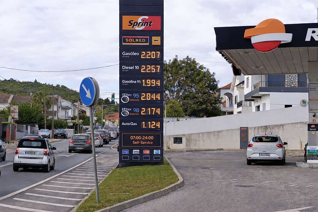 GPL bomba gasolina gasóleo repsol